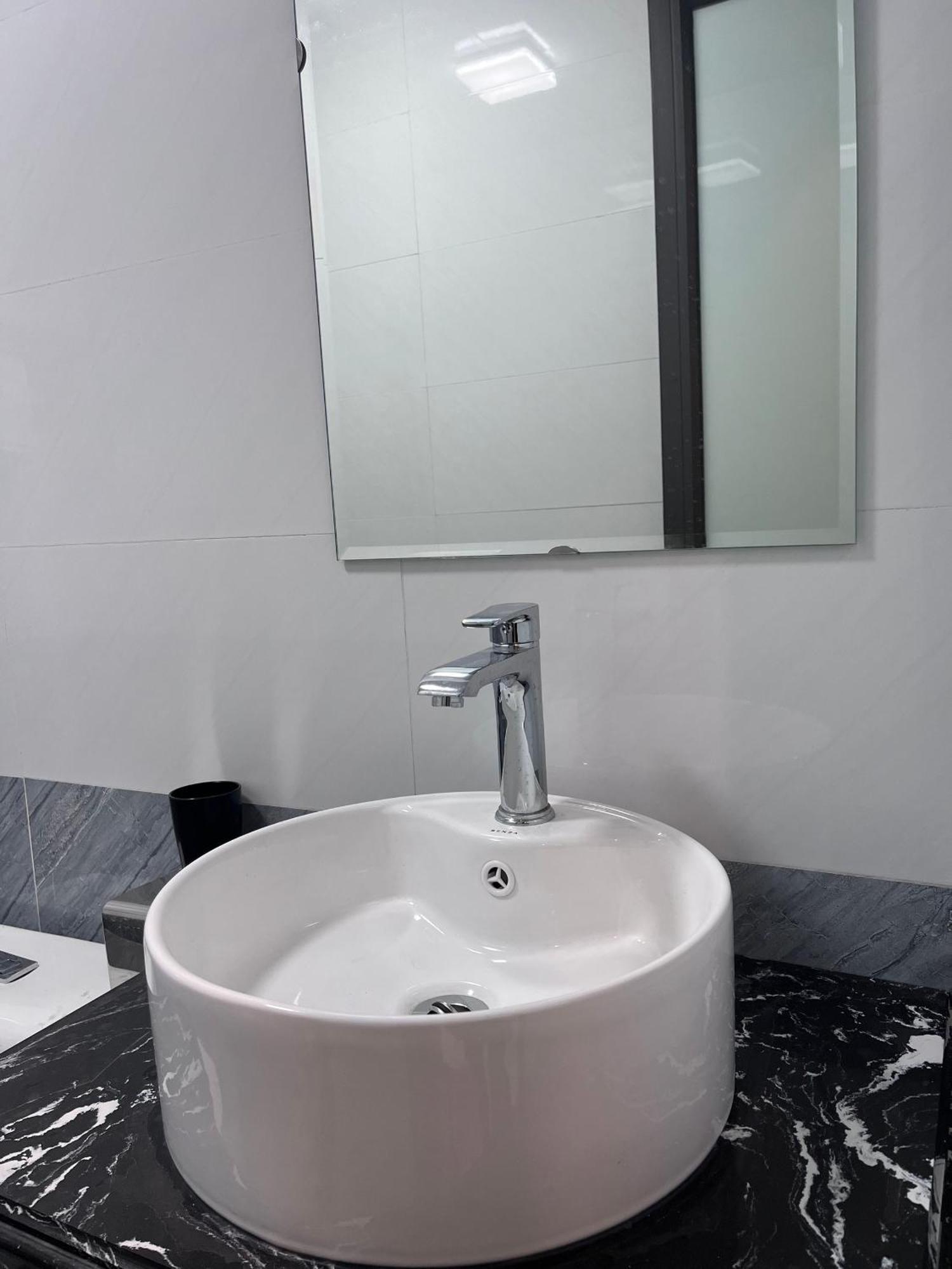 Khang Hotel Phủ Từ Sơn Стая снимка